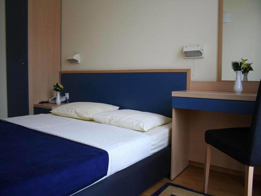 Hotel Cubic Laktasi Room photo